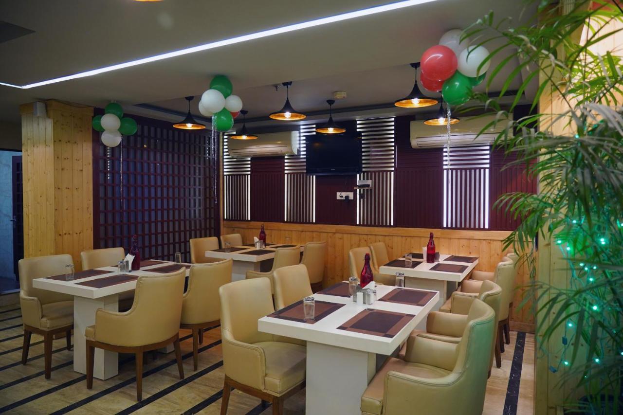 The Lohmod Hotel - Near Delhi Airport Nova Deli Exterior foto