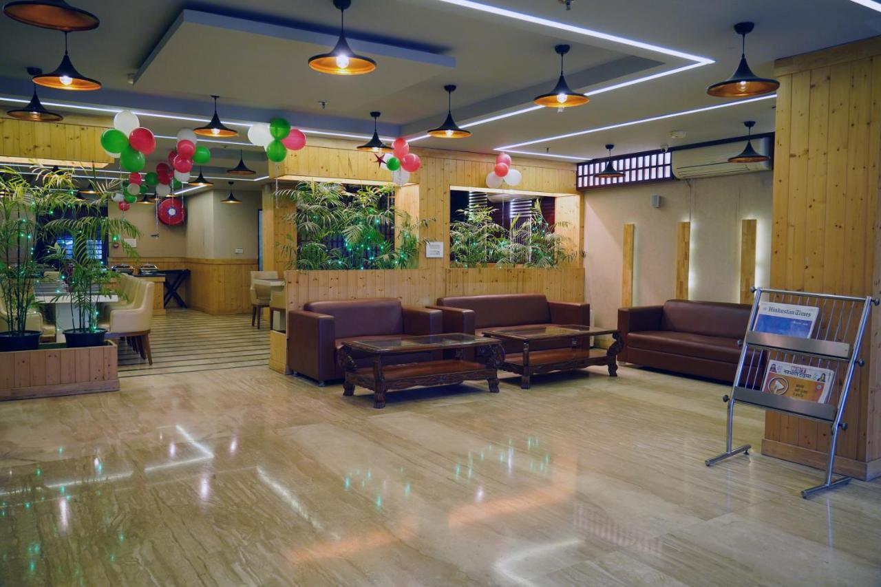 The Lohmod Hotel - Near Delhi Airport Nova Deli Exterior foto