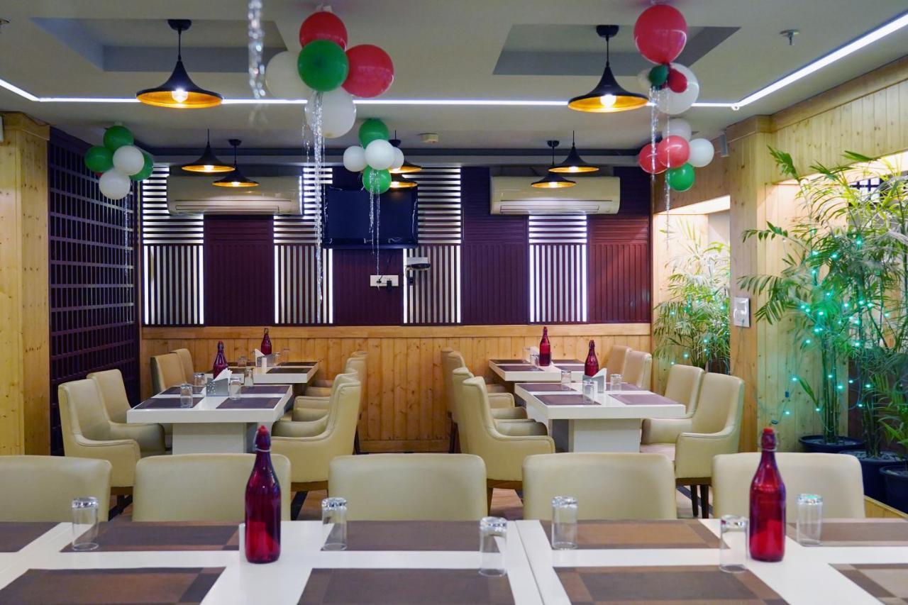 The Lohmod Hotel - Near Delhi Airport Nova Deli Exterior foto
